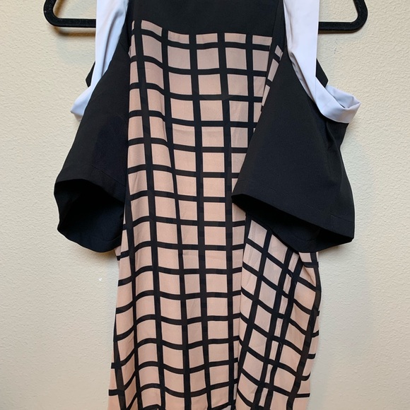 Vivacita off the shoulder with short sleeves shirt size medium - Picture 5 of 5